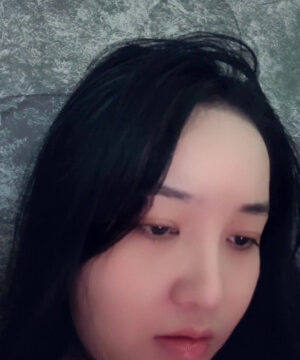 Đang hành kinh nhưng vẫn lên sóng live đúng giờ
